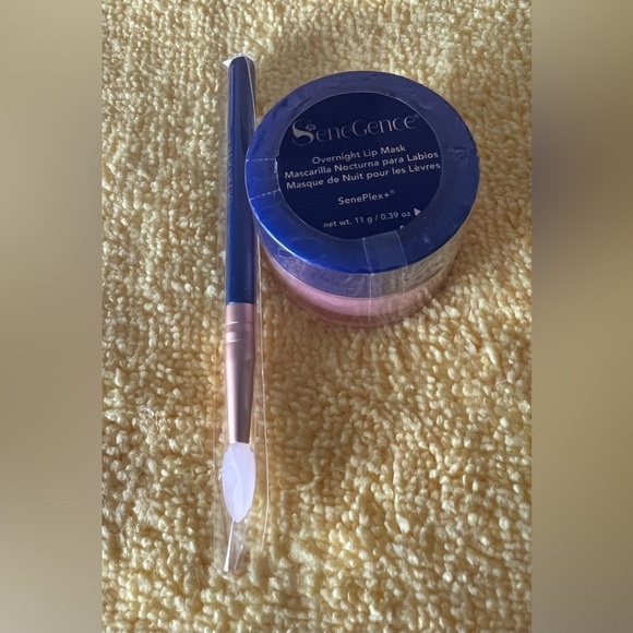 SeneGence Overnight Lip Mask w/applicator - Picture 1 of 1